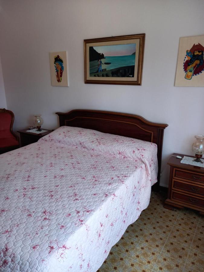 Casa Blu Oltremare Vila SantʼAntìoco Exterior foto